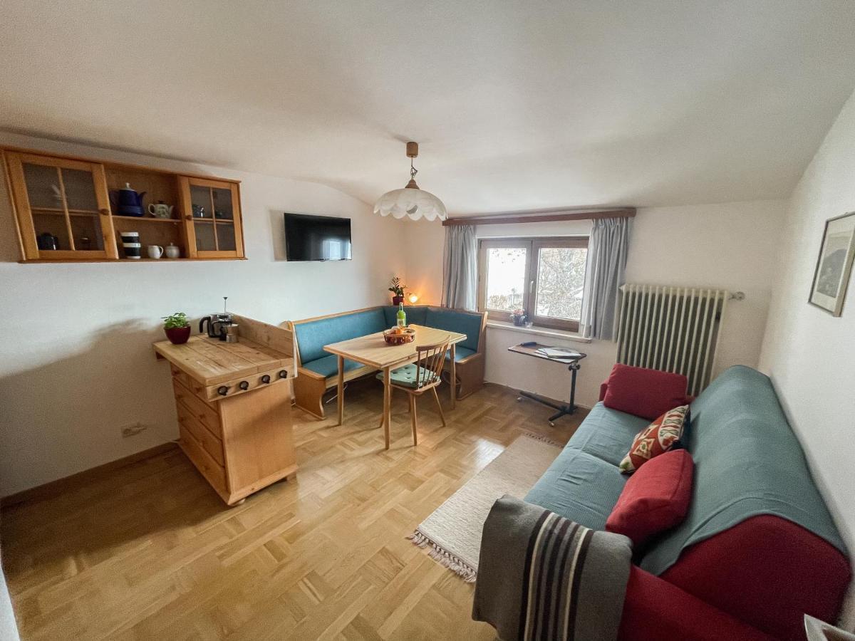 Wohnung Mit Bergblick Im Haus Sonne Райт-бай-Зеефельд Экстерьер фото